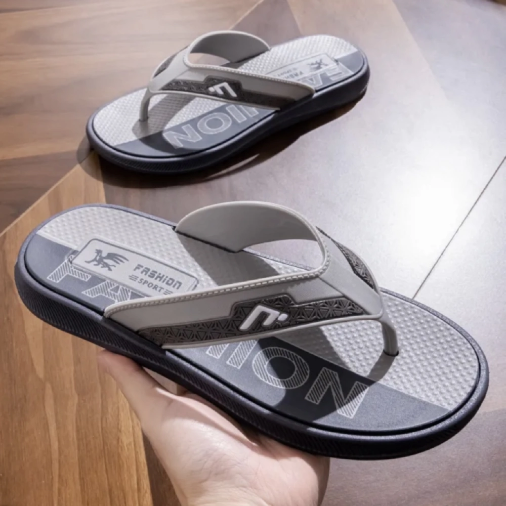 Adult shoe